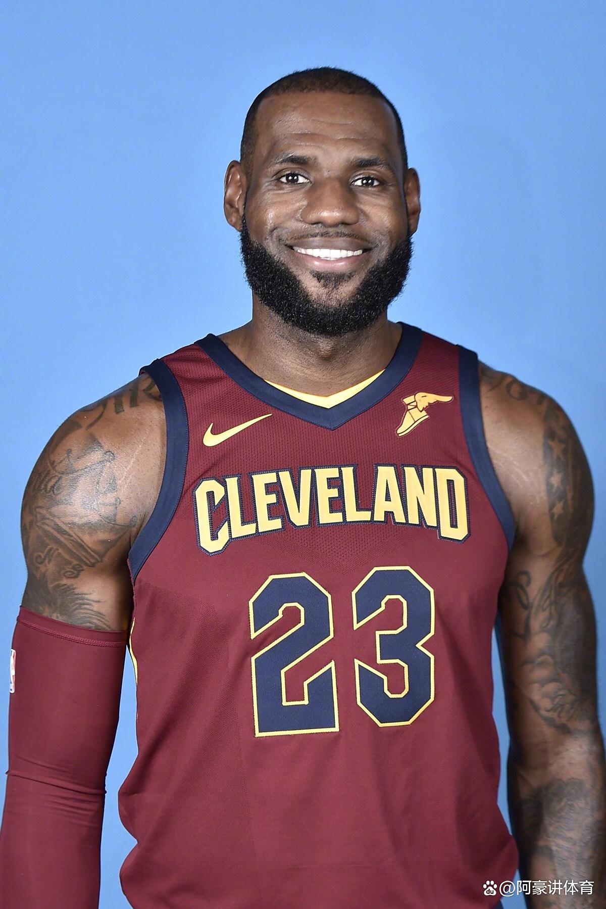 包含詹姆斯连续十二场比赛得分超过关键助攻，法国队挑战极限！的词条