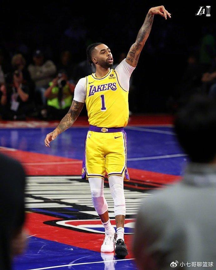关于穆雷回归赛场，大胜首场状态亮眼，湖人观众沸腾！的信息